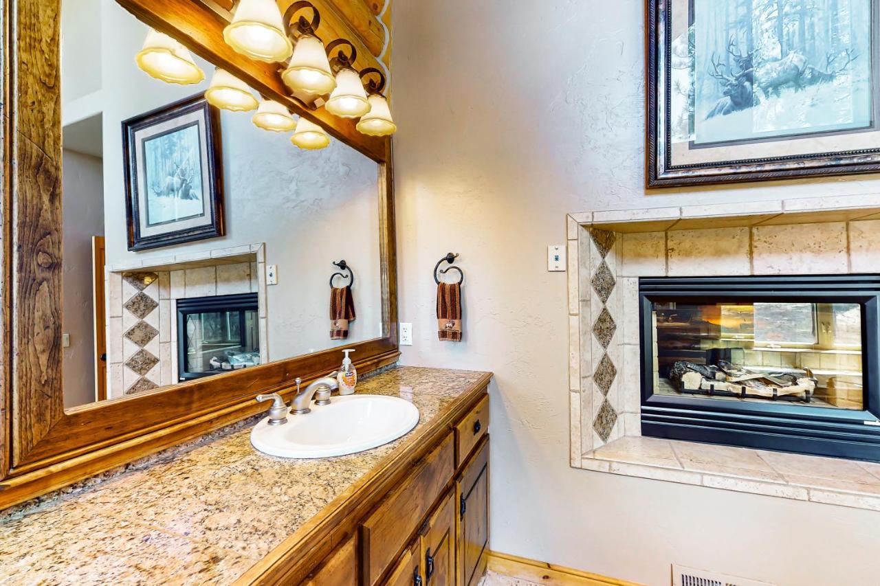 Black Bear Pagosa Springs Exterior foto